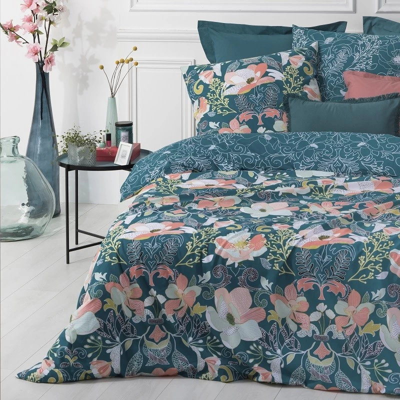 Parure De Lit Amelia Bleu Canard Et Motifs 240x220 Atmosphera 2 Parure De Lit Amelia Bleu Canard Et Motifs 240x220 Atmosphera