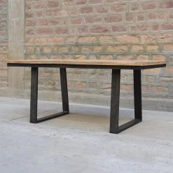 Table à Manger Bois Et Pieds Métal En U -Décoration De Meubles table a manger bois et pieds metal en u 3